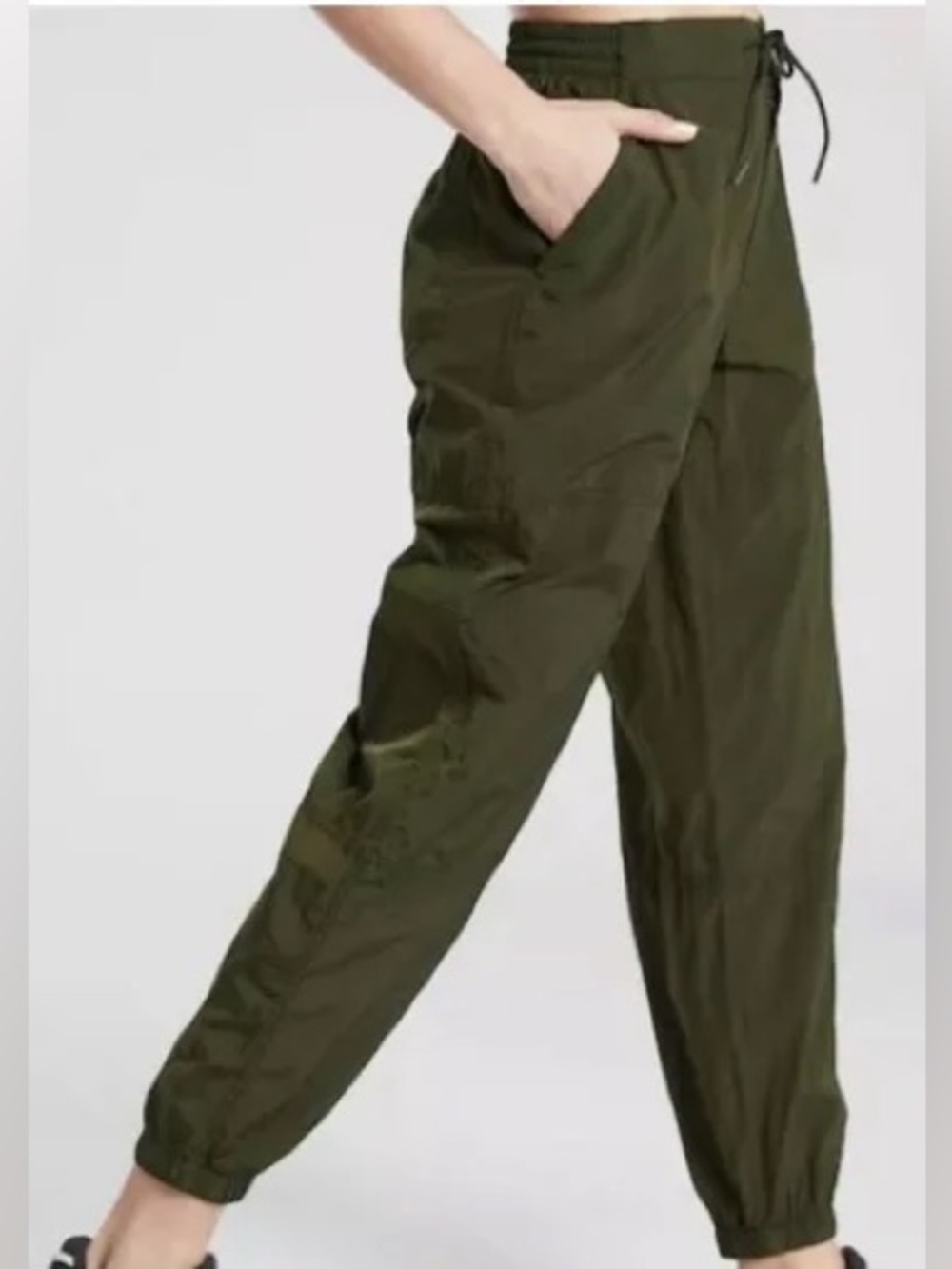 Athleta Olive Green Drawstring Jogger Windbreaker Pants